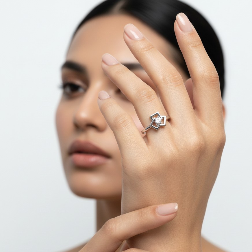 Geometric Star Diamond Solitaire Ring