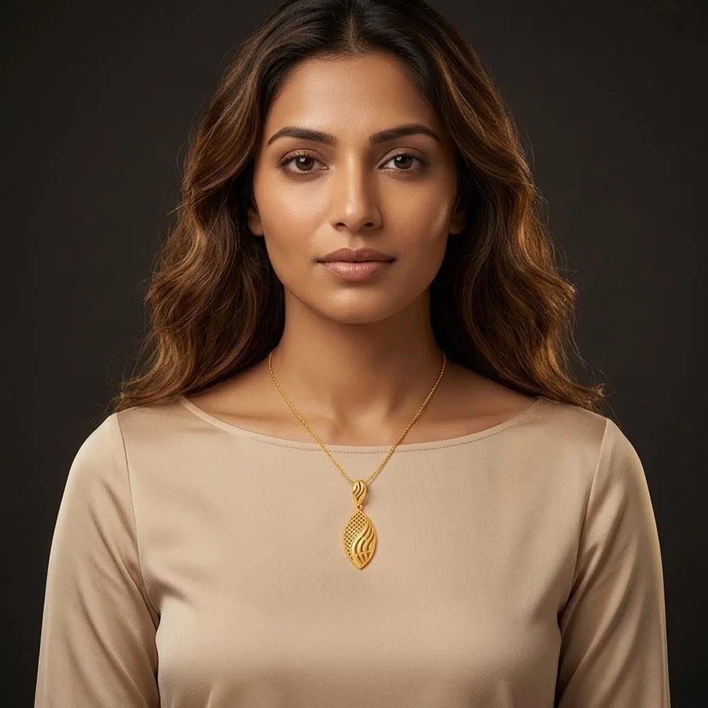 Woven Wave Gold Pendant